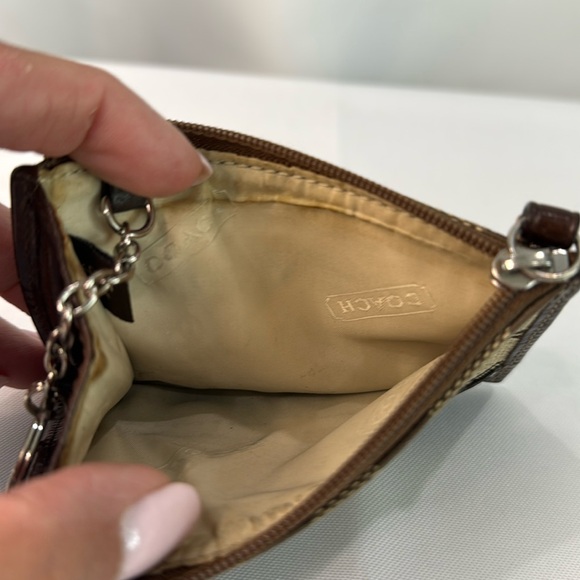 Coach Vintage Wallet with Key Chain Brown and Tan - Picture 6 of 10